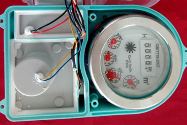 怎么選擇遠(yuǎn)傳水表生產(chǎn)廠家？考慮五個(gè)方面！